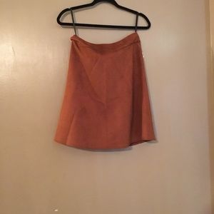 New BAR lll size 2 Rust color skirt